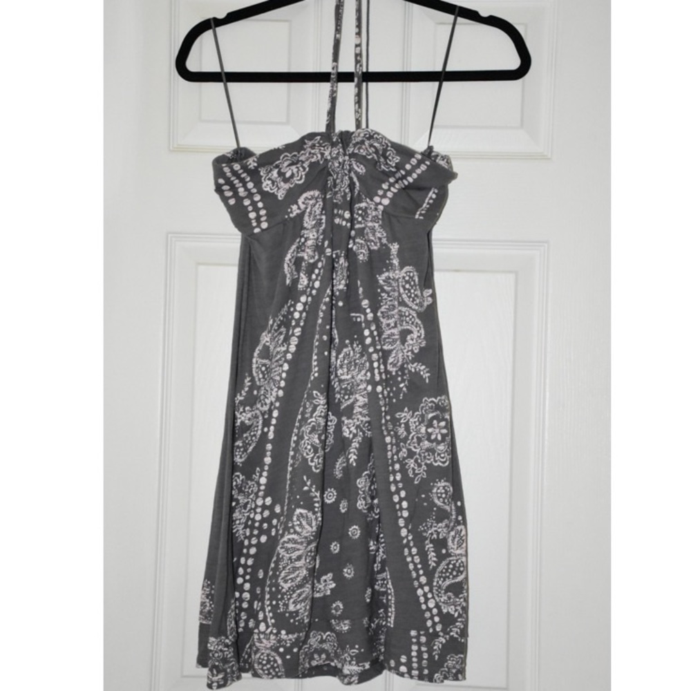American Eagle halter dress with a design